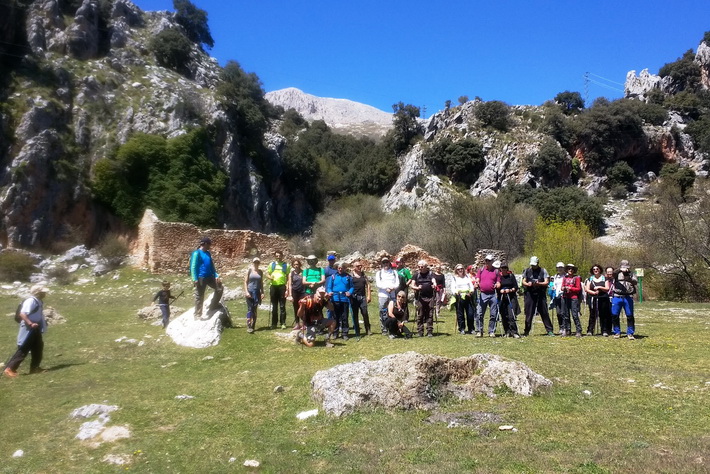 Sierra Nevada es la primera ruta del nuevo programa de Senderismo de Almucar.
